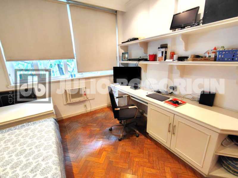 08IpanemaQuadraPraia3QuartosDe - 7