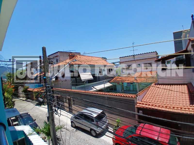 Casa 585k Edgard Werneck 12 - 27