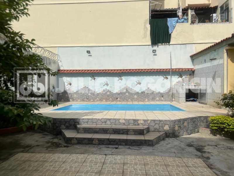 piscina. - 13