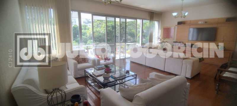 1tijucaapartamentovaranda4quar - 2