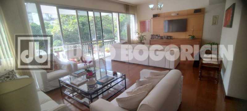 8tijucaapartamentovaranda4quar - 8