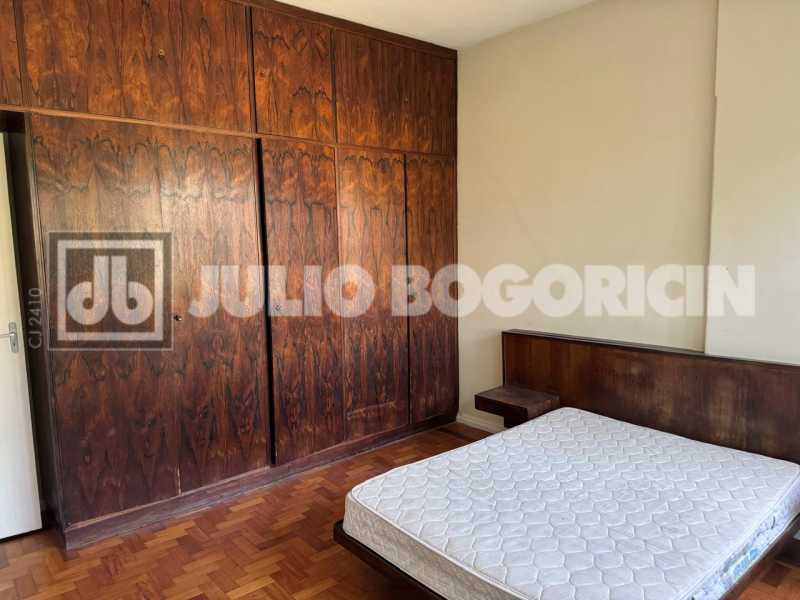 QUARTO3. - 15