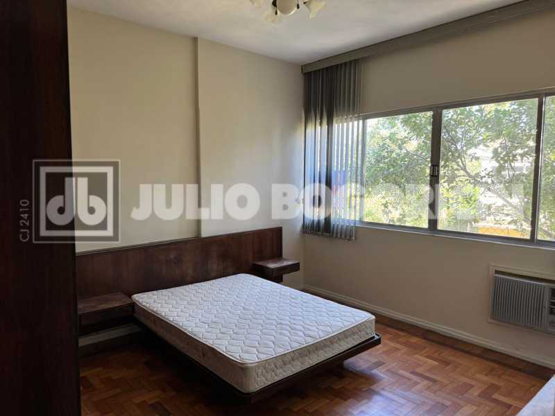 QUARTO11. - 21