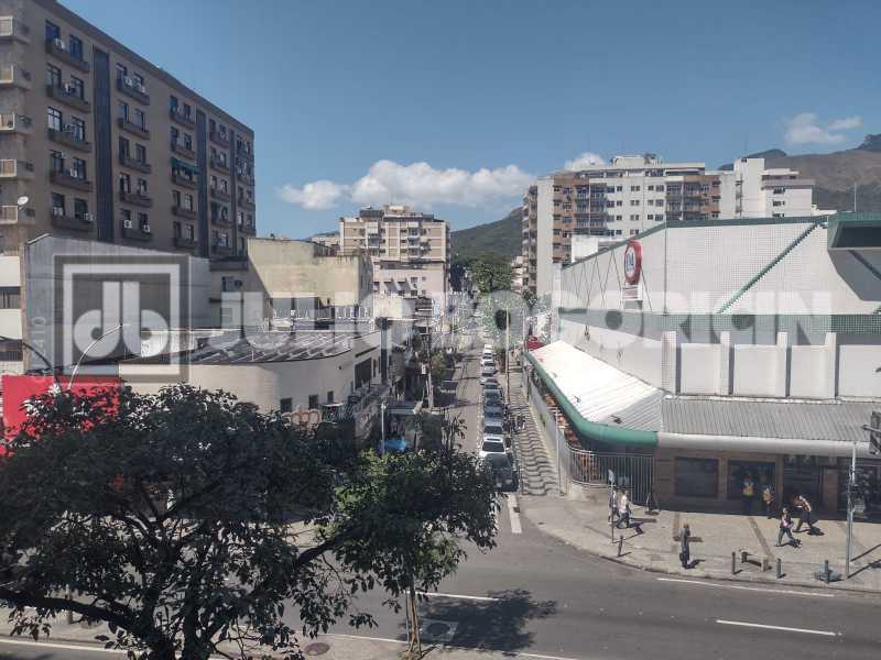DIAS DA CRUZ 220 301 19. - 19