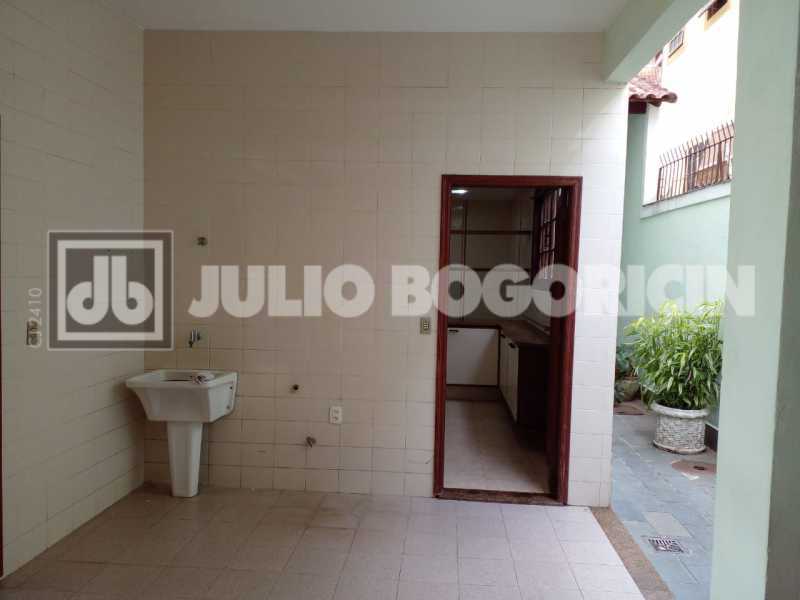 WhatsApp Image 2025-11-07 at 1 - 35