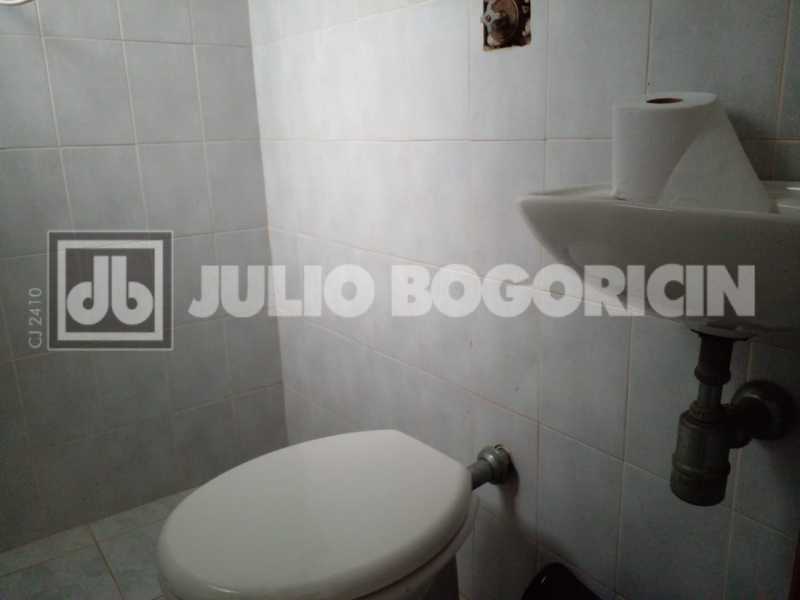 WhatsApp Image 2025-11-07 at 1 - 37