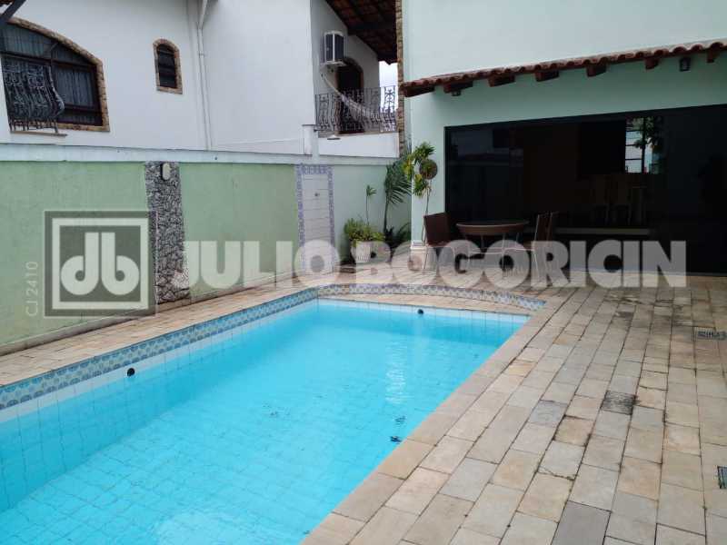 WhatsApp Image 2025-11-07 at 1 - 9