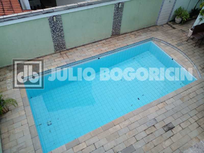 WhatsApp Image 2025-11-07 at 1 - 32