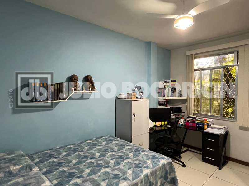 RUA TIROL 327K 23. - 14