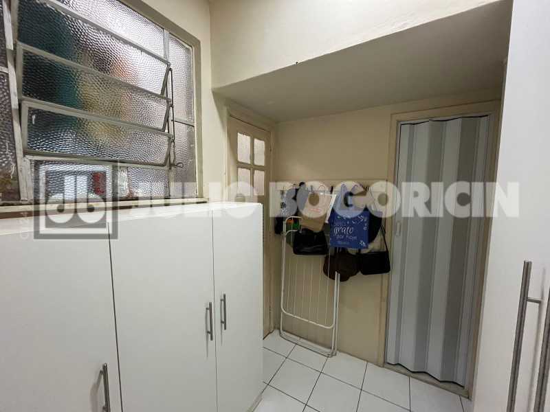 RUA TIROL 327K 32. - 17