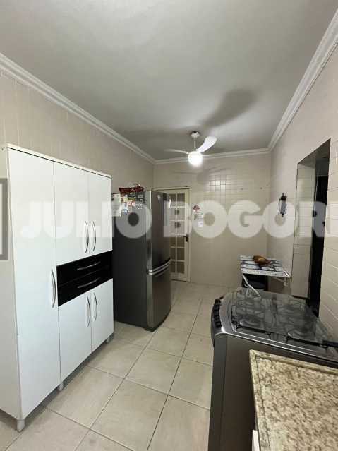 RUA TIROL 327K 42. - 22