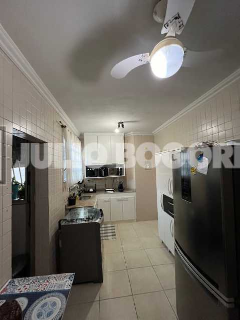 RUA TIROL 327K 44. - 24