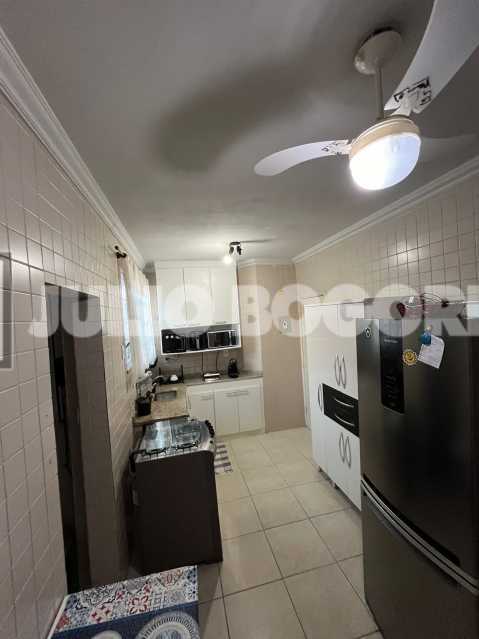 RUA TIROL 327K 46. - 25