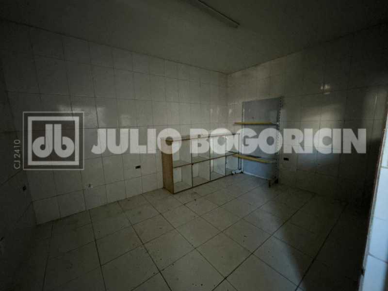 AR FOTO 13. - 13