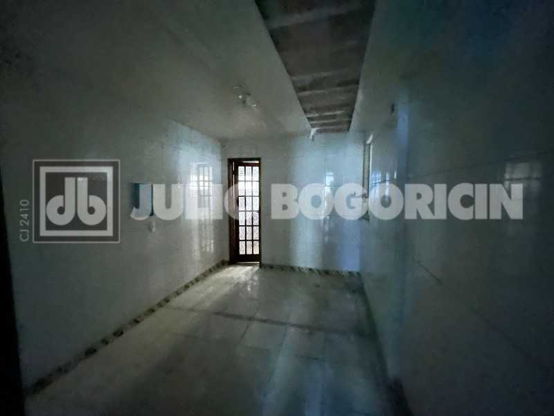 AR FOTO 20. - 20