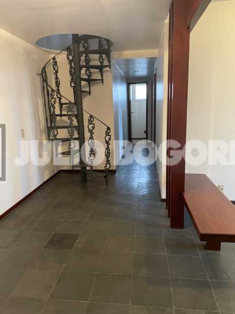 WhatsApp Image 2024-09-11 at 1 - 5