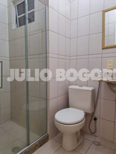 BANHEIRO PRINCIPAL - 13