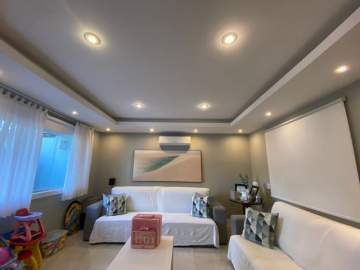 Ótima localização - Casa Para Venda Em Anil Com 424m² - 7 Quartos - Condomínio Fechado - Piscina e 3 Vagas de Garagem - JBJ601570