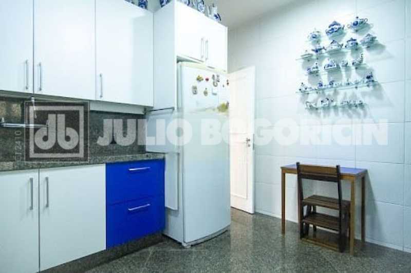 bdc6df5d-de10-404b-a021-776357 - 22