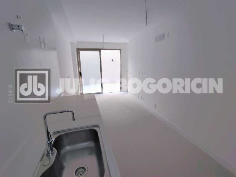 04LeblonJoaoLiraPrimeiraLocaca - 7