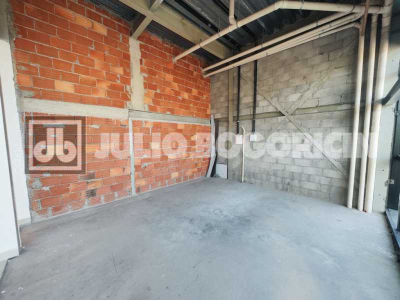 014Portuguesaproximoacomercioe - 14