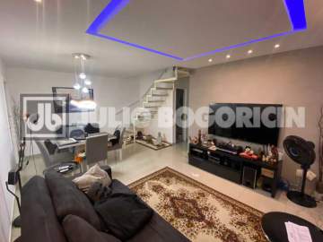Oportunidade - Casa de Condomínio à Venda em Jacarepaguá Com 125m²- 3 Suítes e Garagem - JBJ601586