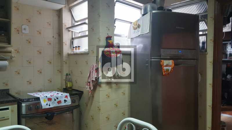 17FreguesiaIlhadoGovernadorRua - 17