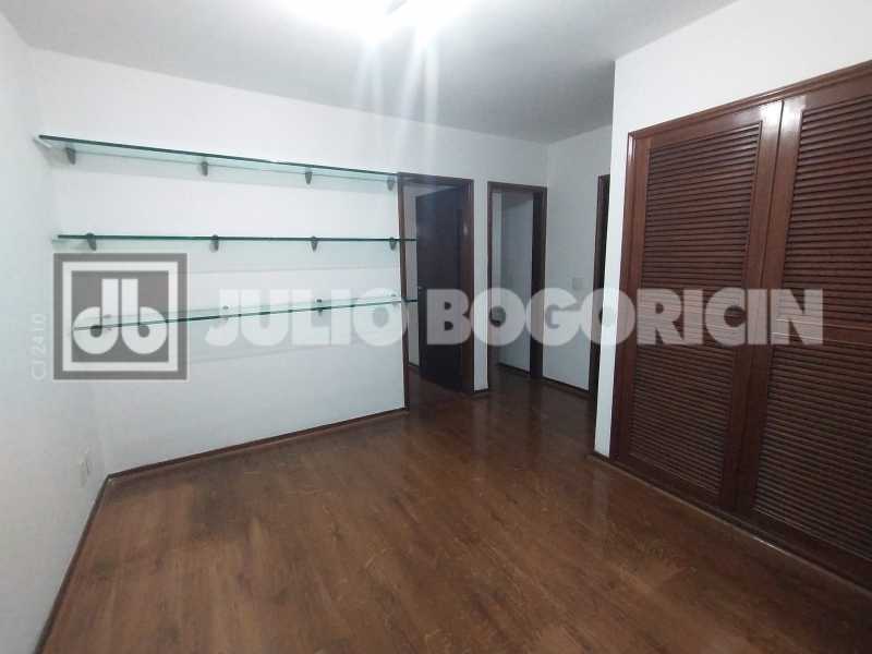FOTO 10 - 10