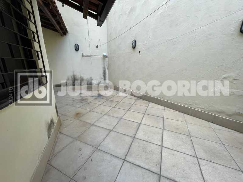 19bancarioscaricecasalinear3qu - 19