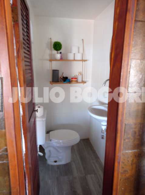 182ff627-0488-49c7-b3a0-b2baed - 12