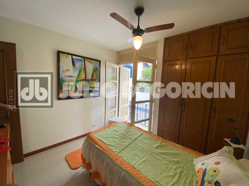 16casalinearvarandasala5quarto - 16