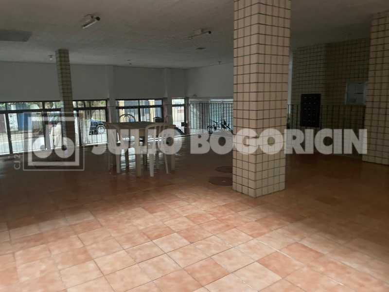 20zumbisala2quartosamplacozinh - 20