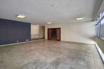 Imperdível - apartamento de 3 quartos a venda em Copacabana - há 1 quadra da praia- 280 m2-frente - 1 por andar - indevassável - sol da manha - JBC303857