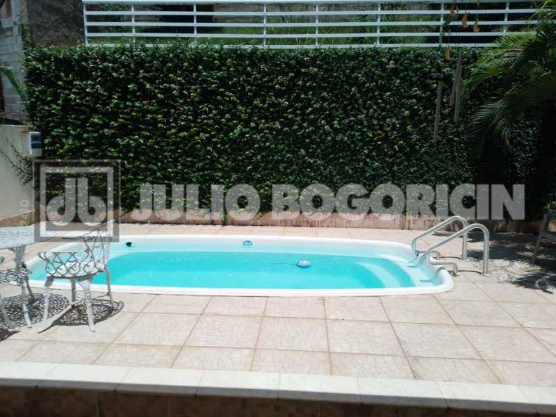 03praiadabandeiracasalinearcen - 20