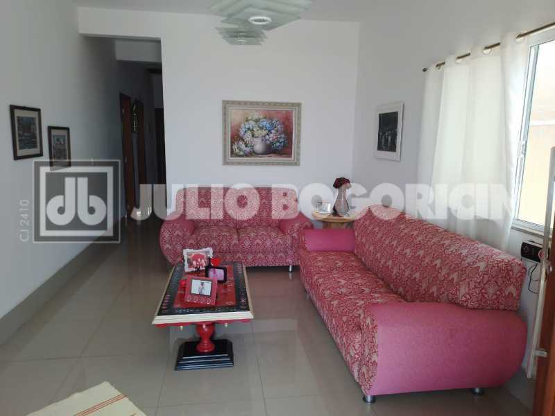 07praiadabandeiracasalinearcen - 6