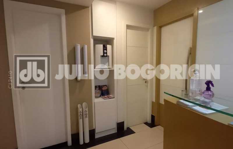 WhatsApp Image 2024-11-11 at 2 - 5