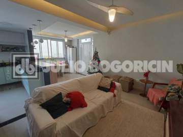Ilha do Governador - Jardim Guanabara - VENDA - Casa - 2 Quartos (2 Suítes) - Vaga de Garagem - Julio Bogoricin - JBI61440