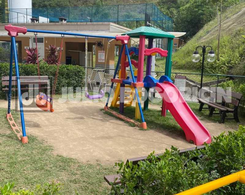 WhatsApp Image 2024-11-16 at 1 - 5