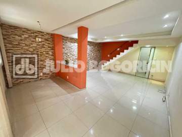 Ilha do Governador - Jardim Guanabara - VENDA - Casa em Condomínio - Duplex - 2 Quartos - Dependências - Vaga de Garagem - Julio Bogoricin - JBI61444