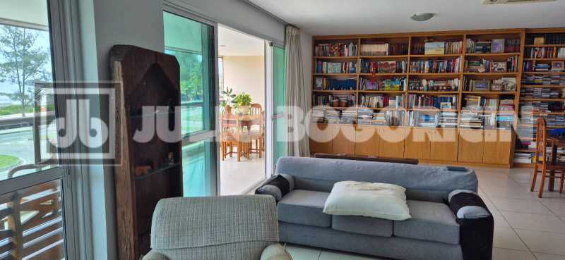 36d2c8d0-9181-4d65-a6fc-8656cc - 7