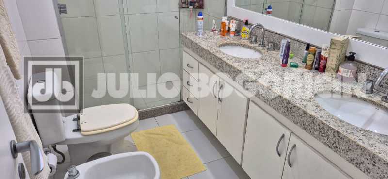 599349ba-58aa-428c-9647-f60405 - 12