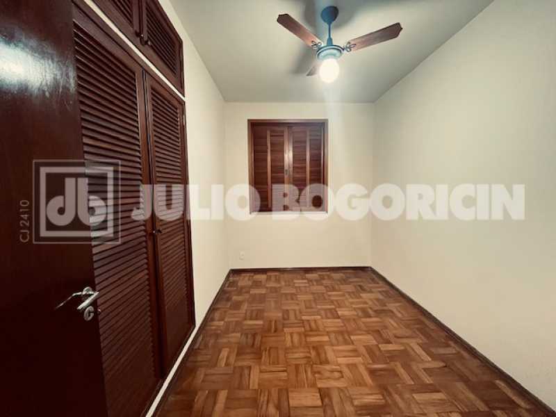 18jardimguanabaracarmemmiranda - 18