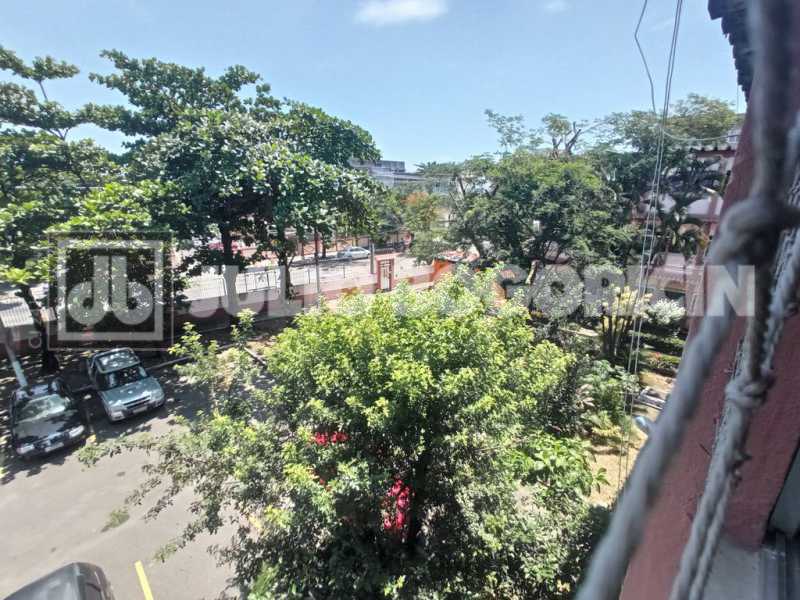 03portuguesaapartamentosala02q - 5