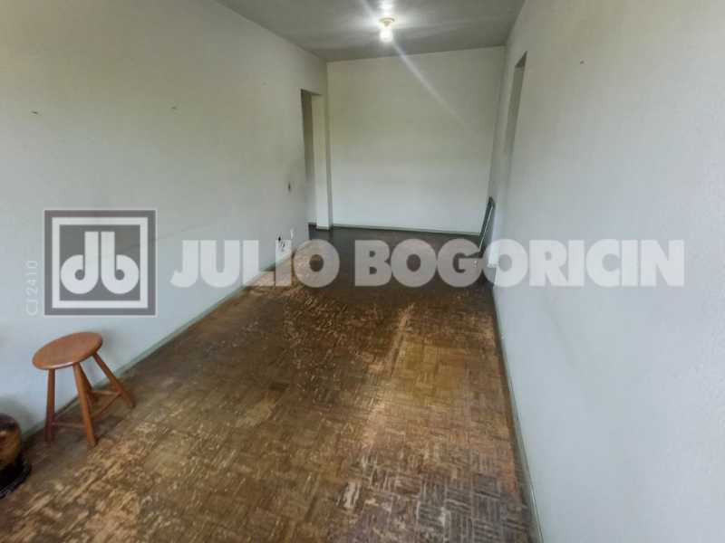 06portuguesaapartamentosala02q - 3