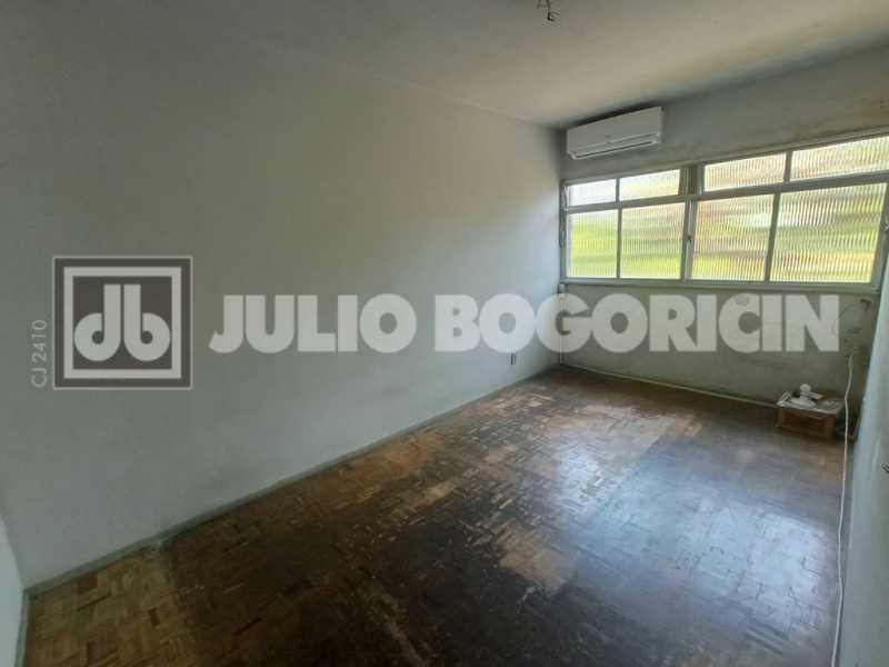 10portuguesaapartamentosala02q - 10