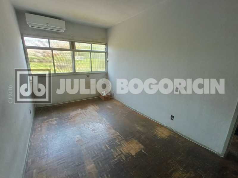 11portuguesaapartamentosala02q - 11