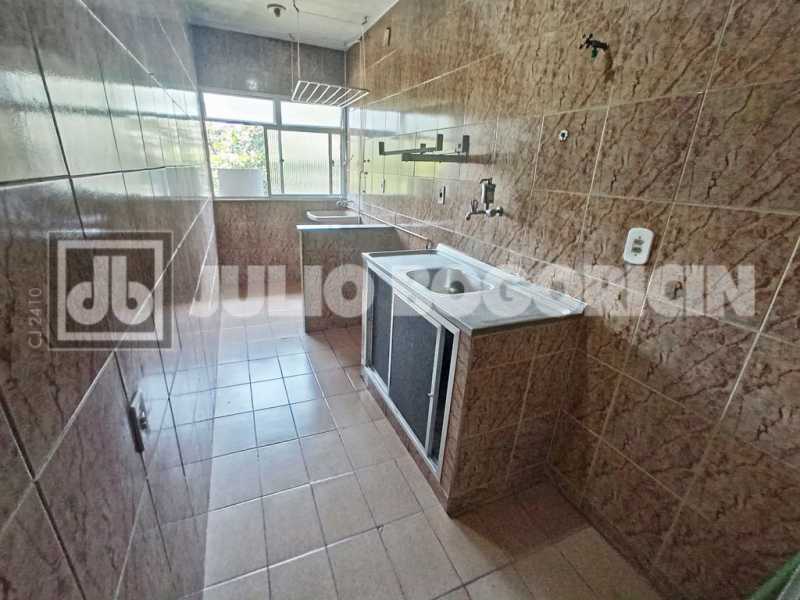 15portuguesaapartamentosala02q - 15
