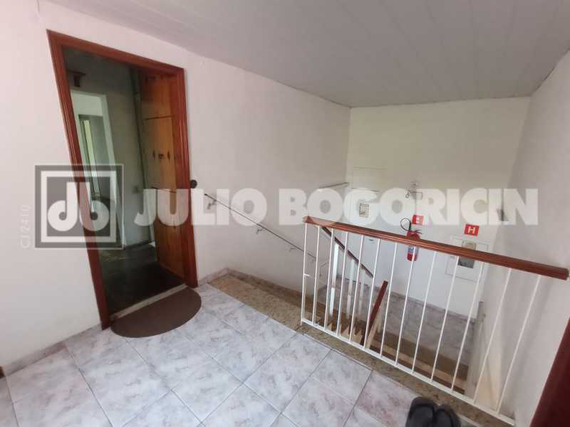 21portuguesaapartamentosala02q - 21
