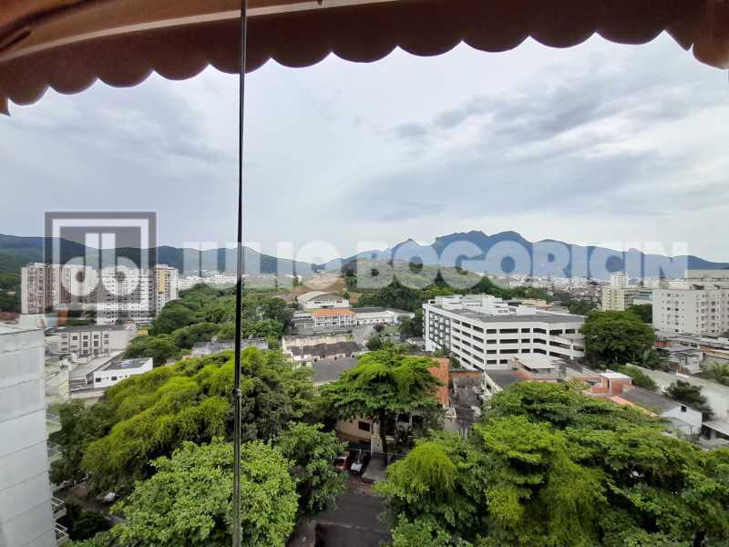01-FOTO - 1