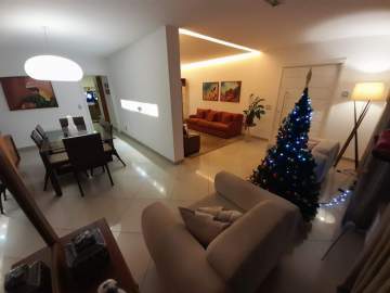 Ilha do Governador - Jardim Guanabara - VENDA - Casa Linear - Varanda - 5 Quartos (3 Suítes) - Dependências - Área de Lazer - 5 Vagas de Garagem - Julio Bogoricin - JBI61462
